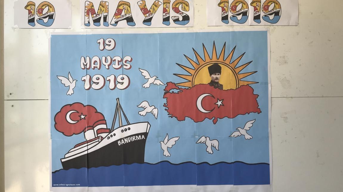 19 Mayıs Atatürk'ü Anma, Gençlik ve Spor Bayramı Kutlu Olsun